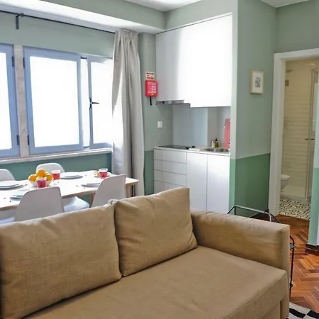 Apartmán Red, Red Wine In By Misha's Place 3b Lisboa