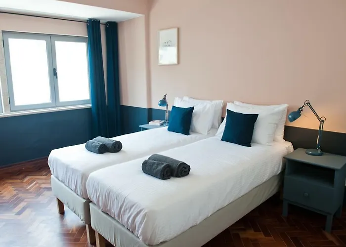 Red, Red Wine In By Misha's Place 3b Διαμέρισμα